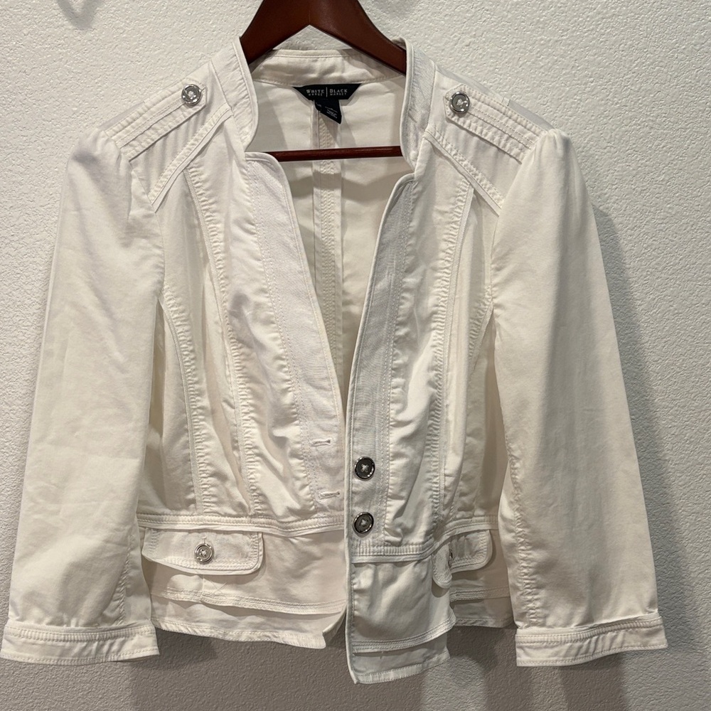 White House Black Markey Off-White Women's Blazer